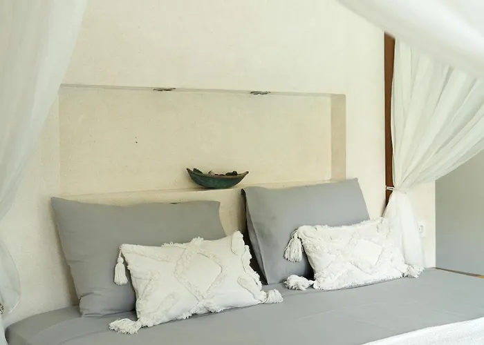 2br Barrels In Bingin Beach, Uluwatu By Yolla Hospitality Villa Nusa Dua (Bali)