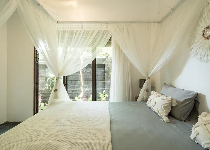 Villa 2br Barrels In Bingin Beach, Uluwatu By Yolla Hospitality Nusa Dua (Bali)